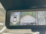 【アラウンドビューモニター】専用のカメラにより、上から見下ろしたような視点で360度クルマの周囲を確認することができます☆死角部分も確認しやすく、狭い場所での切り返しや駐車もスムーズに行えます。