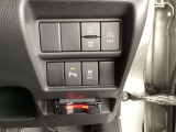 各種安全装備がドライブをサポートします。