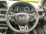 【ステアリングスイッチ】運転中、前方から目線をそらすことなく、オーディオ等の操作が可能な便利機能!安心&快適なドライブを演出してくれます♪