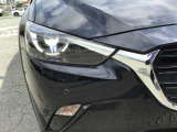 LEDヘッドランプ装備・消費電力が少なく明るいので夜間走行も安心して運転出来ます。