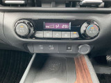 便利な『オートエアコン』装備となっております。ボタン1つで、快適なドライブが満喫できます♪