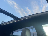 気になる車はすぐにお問い合わせください!画面右側の0066から始まる無料ダイヤルからお問い合わせ下さい!専門スタッフがお車のご質問にお答えいたします!