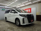 お客様にご満足して頂けるよう専任スタッフが1台、1台真心込めて整備致します。