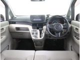 ドライバーが運転以外のことに気を遣うことなく、疲れにくく、安心・集中して運転ができる。操作パネルやシートのデザインなど細部にまでこだわっています。