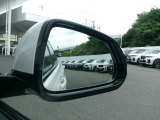 車線変更の注意表示も装備しておりますので安心してドライビングを楽しむことができます!