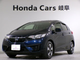 こちらのお車は現車確認、店頭納車をお願いしております。詳しくは店舗スタッフまでお願いします。フィットHYBRID Fパッケージコンフォートエディションの青色走行距離11.3万キロが入庫しました。