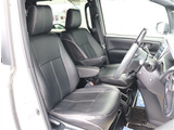 弊社でお車をご購入頂いたお客様は、一部車種を除いて【オイル交換永久無料】となっております。※詳細はスタッフまでお問合せ下さい。