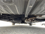 【下回り】目立つ錆や腐食もなくきれいな状態です!もちろん納車前には法定点検を実施致します!//
