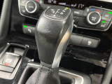 ●MTモード付きAT:通常は自動でおこなわれる変速(ギアチェンジ)をドライバーの操作によって意図的に変えられるシステムです。より一層普段のドライブをお楽しみいただけます!