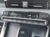 気になる車はすぐにお問い合わせください!画面右側の0066から始まる無料ダイヤルからお問い合わせ下さい!専門スタッフがお車のご質問にお答えいたします!