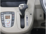 縦型シフトで操作性の良いシフトです!