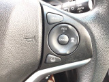 【アダプティブ・クルーズ・コントロール】予め設定した車速内でクルマが自動的に加減速。 前走車との適切な車間距離を維持しながら追従走行し、高速道路でのドライバーの疲労を軽減してくれる嬉しい機能付♪