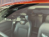 日産純正ドライブレコーダはオールインワンタイプ、フルハイビジョン録画対応で高精細な映像を記録できます。