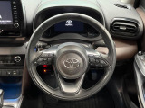 【純正革巻きステアリング】上質な革を使用することで、手にしっかり馴染みとても運転しやすいハンドルです♪