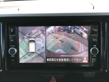駐車時はナビゲーションでアラウンドビューモニターを見ることができ、安心して後ろを把握することが出来ます。