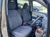 みなさまのお車選びのお手伝いをさせてください!スタッフ一同心よりご来店、お問い合わせをお待ちしております!