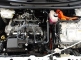 エンジンルーム内も高品質カー洗浄技術「まるまるクリン」実施済みです!