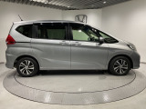 ご納車までの期間ですが、県内のお客様は1、2週間、県外のお客様は2、3週間ほどでご納車が可能となります。但し、お支払いや書類の状況によっては多少の前後もありますので、その際には何卒ご了承下さい。