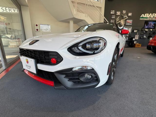 アバルト124スパイダー  MT RHD