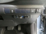 トヨタセーフティセンス搭載!衝突回避支援ブレーキ、車線逸脱警報、先行車発進お知らせ、オートハイビームの機能でお客様をサポート。