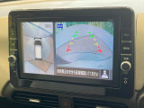【アラウンドビューモニター】専用のカメラにより、上から見下ろしたような視点で360度クルマの周囲を確認することができます☆死角部分も確認しやすく、狭い場所での切り返しや駐車もスムーズに行えます。