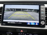 初心者の方や運転に自信のない方でも安心して車庫入れができるリバース連動リアカメラが装着されています。狭い駐車場はもちろん、雨の日や夜間でもストレスなく運転していただけますよ。
