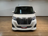 充実装備のトールカスタムのお買得車が入庫しました!走行2.4万km!9インチナビ、パノラマモニター、ETC、前席シートヒーター、クルーズコントロール、両側パワースライドドアなど装備の1台です!!