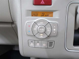 車内の温度管理に便利なオートエアコン☆