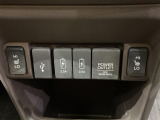 気になる車はすぐにお問い合わせください!画面右側の0066から始まる無料ダイヤルからお問い合わせ下さい!専門スタッフがお車のご質問にお答えいたします!