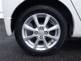 トヨタ認定中古車保証付!(1年間、距離無制限 HV車はHV保証付) 別途延長保証もご用意しております♪ ぜひ現車を確認にご来店ください