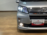 走行灯は白く明るいLEDヘッドライト!暗い道でも明るく照らして安心して走行出来ます。