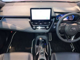 カローラ 1.8 ハイブリッド W×B E-Four 4WD 