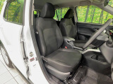 運転席シート廻りは使用感も少なく、良好な状態となっています。前オーナー様が丁寧に使っていたことがよくわかりますね。
