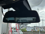 店舗にて現車の確認もいただけますので、お電話で在庫のご確認の上是非ご来店くださいませ。