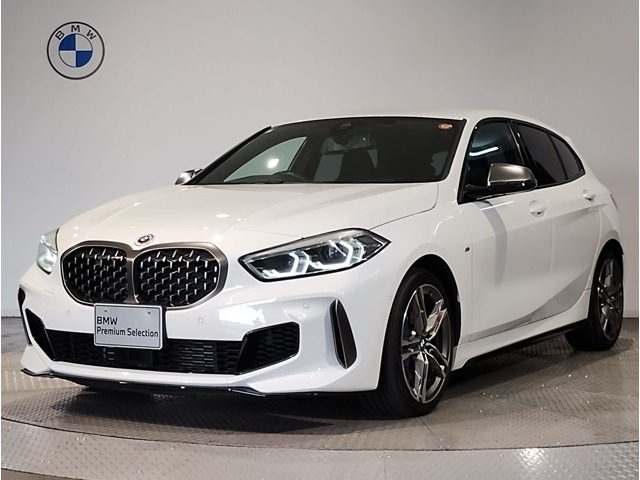 1シリーズ M135i xドライブ 4WD 