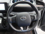 ぜひ展示車の運転席に座ってみてください。
