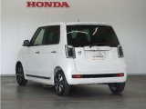 認定中古車では、厳しいHonda認定基準をクリアした厳選されたHonda認定中古車のみ、取り扱っております。「ご購入前の安心」「納車後の信頼」を車両と一緒に提供しております。