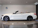 【拘りのFR】BMWが多く採用するFR車。ダイレクトでスポーティな加速感・シャープなハンドリングを実現。縦置きエンジンレイアウトにより、フラットで上質な乗り味です。