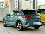 高強度ボディ×衝撃吸収構造で、万が一にも備えた安心設計。Volkswagenならではの安全性能です。