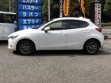 当社は「品質とプライシング」を徹底的にこだわり、現在相場価格のお車を適正な価格で販売しております。また走行距離より、車のコンディションを重視しており、全車必ず当社の仕入れ担当が目で見て買っております。