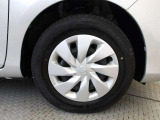 タイヤサイズは175/70R14です