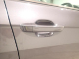 ”Keyless Access”によって、ドアハンドルに手をかけるだけでドアロックが解除できます!