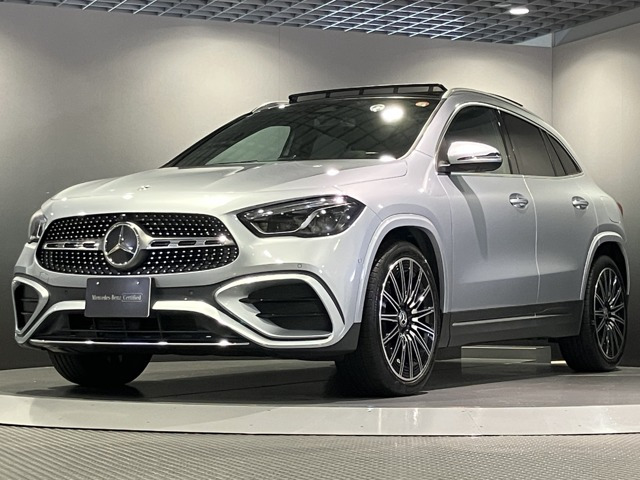 GLAクラス GLA200d 4マチック AMGラインパッケージ 4WD 
