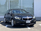 BMW Card (Visa)とBMW Diners Cardの2種類をご用意しております。充実のポイントプログラムや多様なサービスの他にカード契約期間中はBMWエマージェンシー・サービスが24時間365日ご利用いただけます。