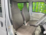 運転席シート廻りは使用感も少なく、良好な状態となっています。丁寧に使われていたことがよくわかりますね。