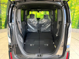 普段のお買い物や通勤、送迎等に十分な荷室スペースを確保しております。セカンドシートを倒すと、大きな荷物の積載も可能です♪