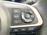 【アダプティブクルーズコントロール】高速道路での長距離走行が楽に!!自動で速度を保つクルーズコントロールが、衝突軽減システムと連携し、前方の車両を感知して車間を保つように速度調節してくれます!!