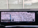 安心のネットワーク。全国196箇所(2023年1月現在)のBMW正規ディーラーのサービスセンターで整備・保証修理を受けることができます。
