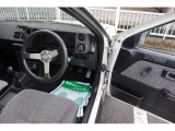 ドレスアップした車の後付部品などですが中古の為、全て現状でお渡しします。保証はありません。気になるものは動作確認しますので事前に聞いて下さい。