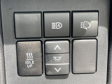 気になる車はすぐにお問い合わせください!画面右側の0066から始まる無料ダイヤルからお問い合わせ下さい!専門スタッフがお車のご質問にお答えいたします!